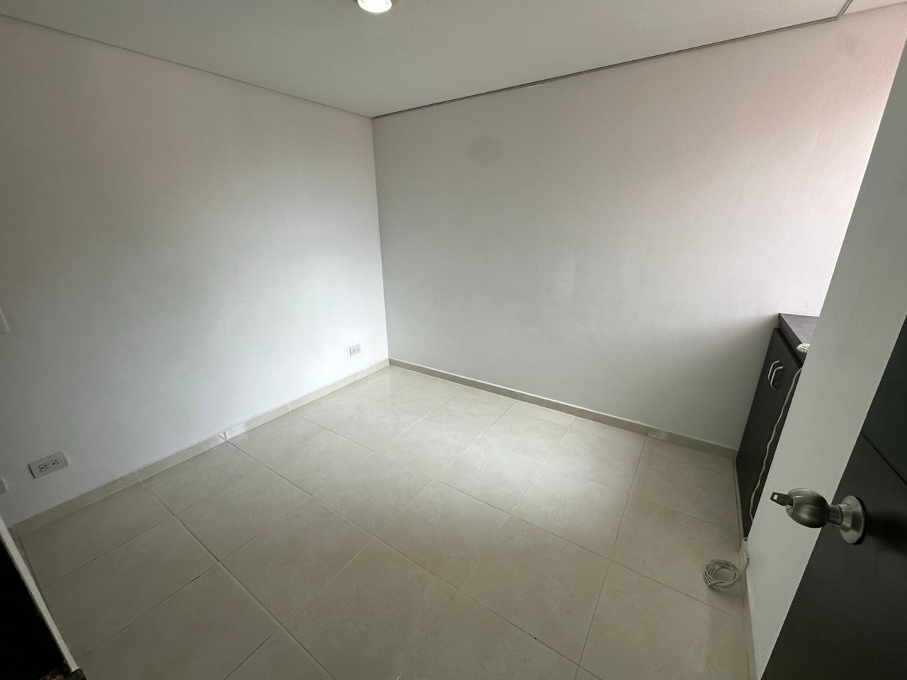 ARRIENDO APARTAMENTO EN RODEO ALTO