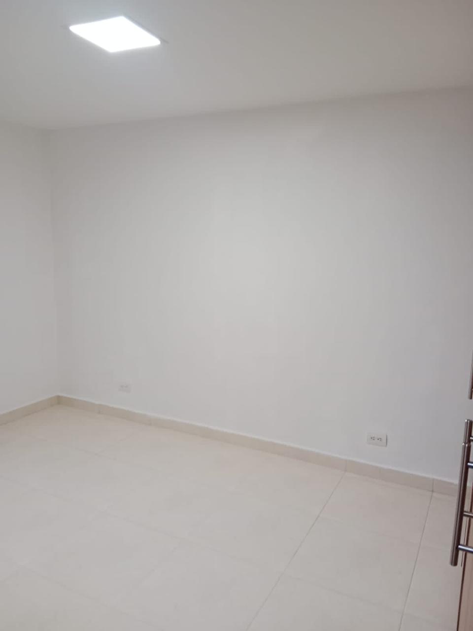 VENDO APARTAMENTO EN ROBLEDO PAJARITO
