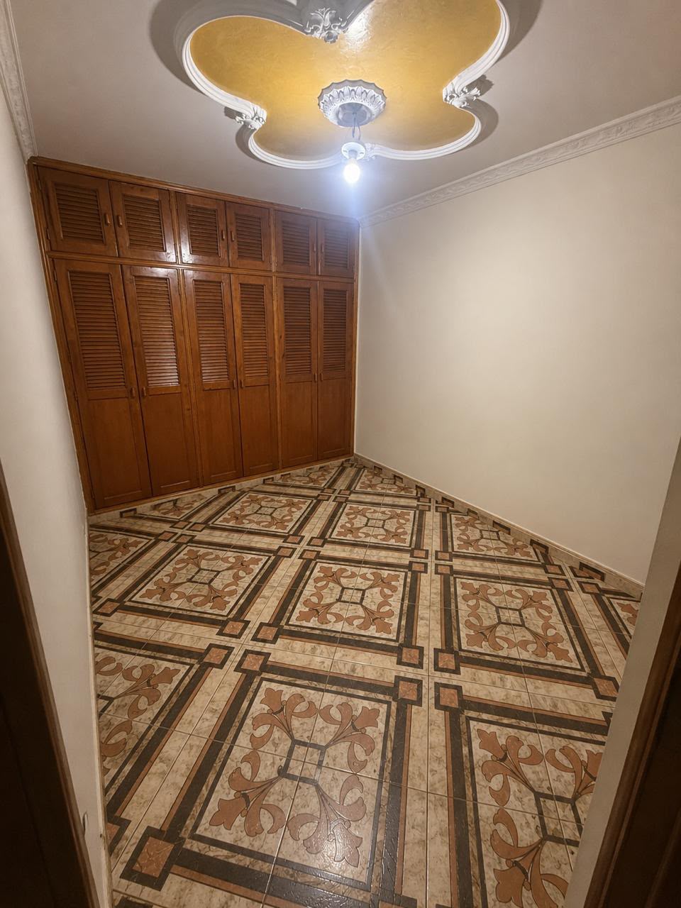 ARRIENDO CASA EN ENVIGADO BARRIO MESA