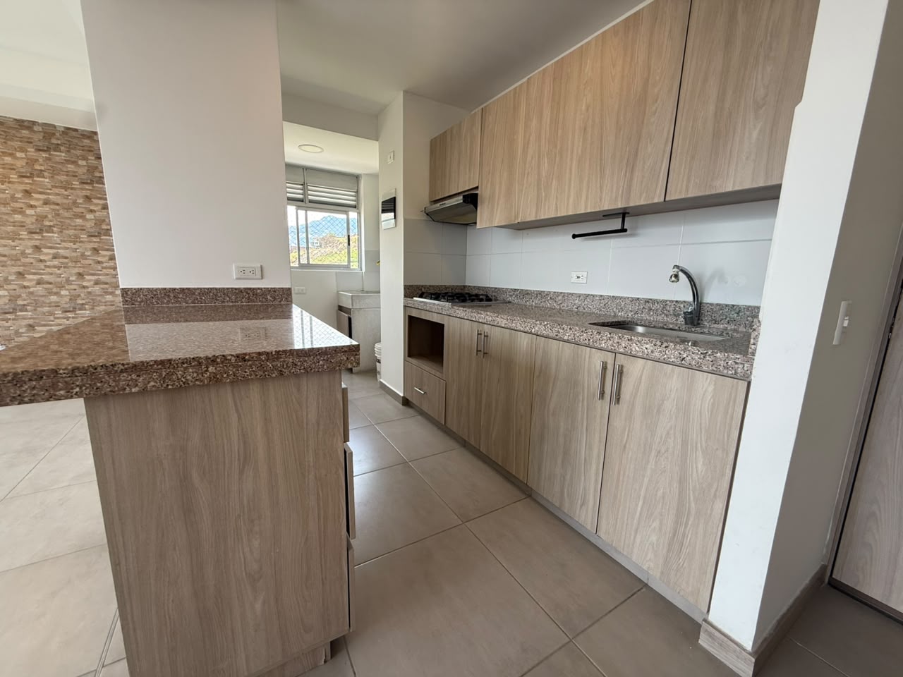 ARRIENDO APARTAMENTO EN CALASANZ