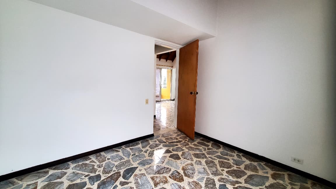 Arriendo casa en barrio Cristóbal