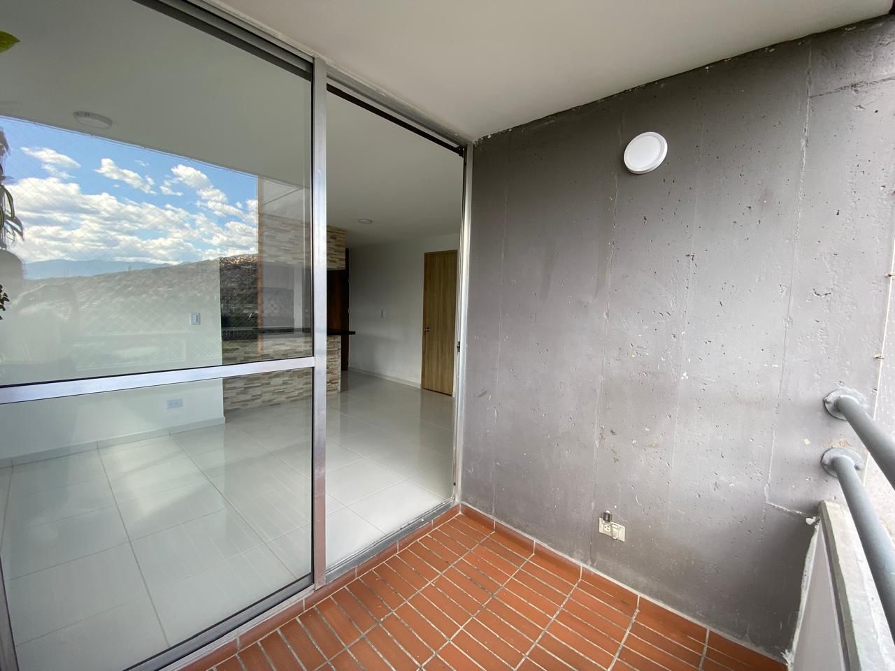 APARTAMENTO EN BELLO