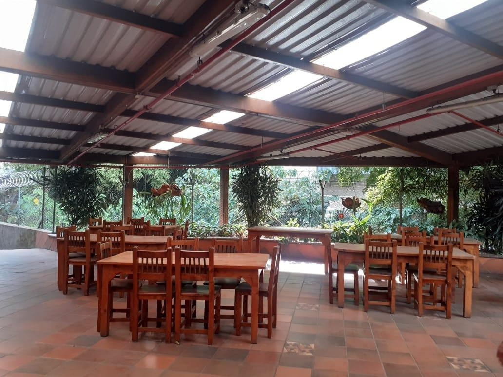 ARRIENDO BODEGA EN LA ESTRRELLA