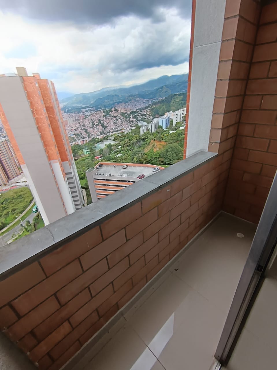 Arriendo Apartamento Robledo Pajarito