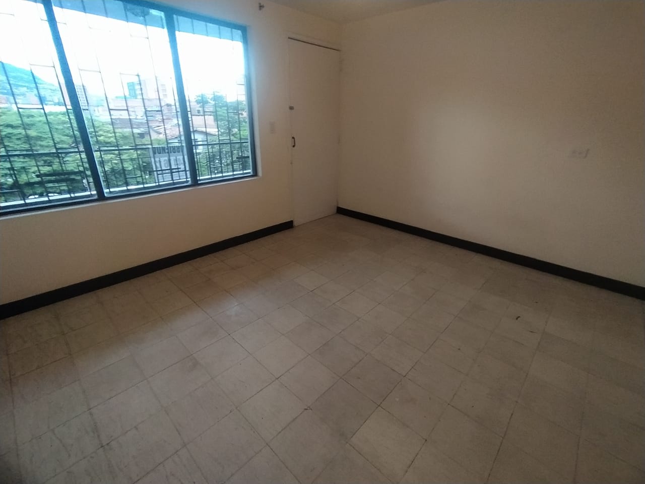 Arriendo Casa Laureles