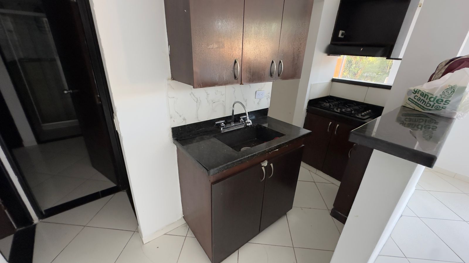 ARRIENDO APARTAMENTO EN SANTA LUCIA