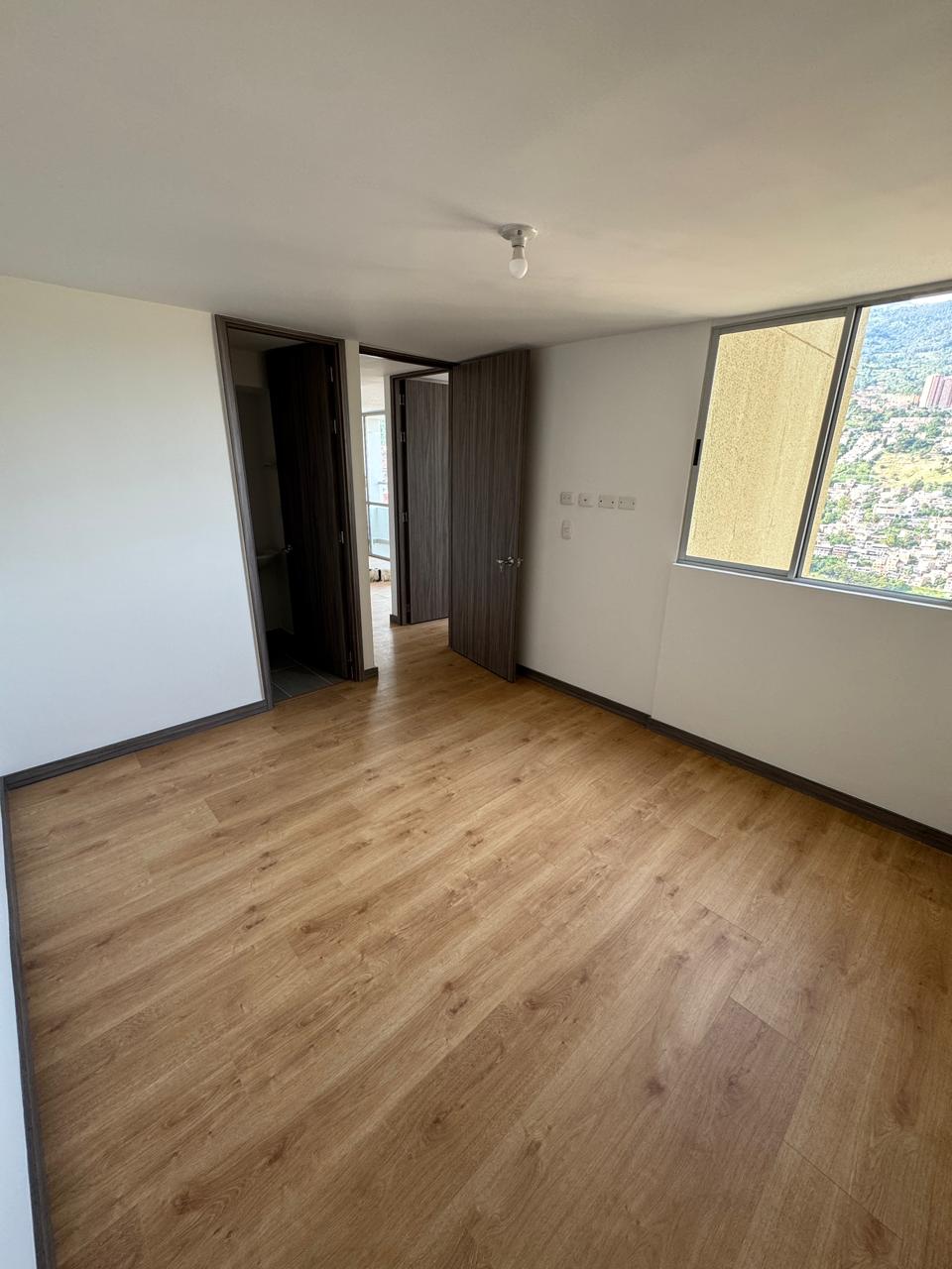 VENDO APARTAMENTO EN CALASANZ