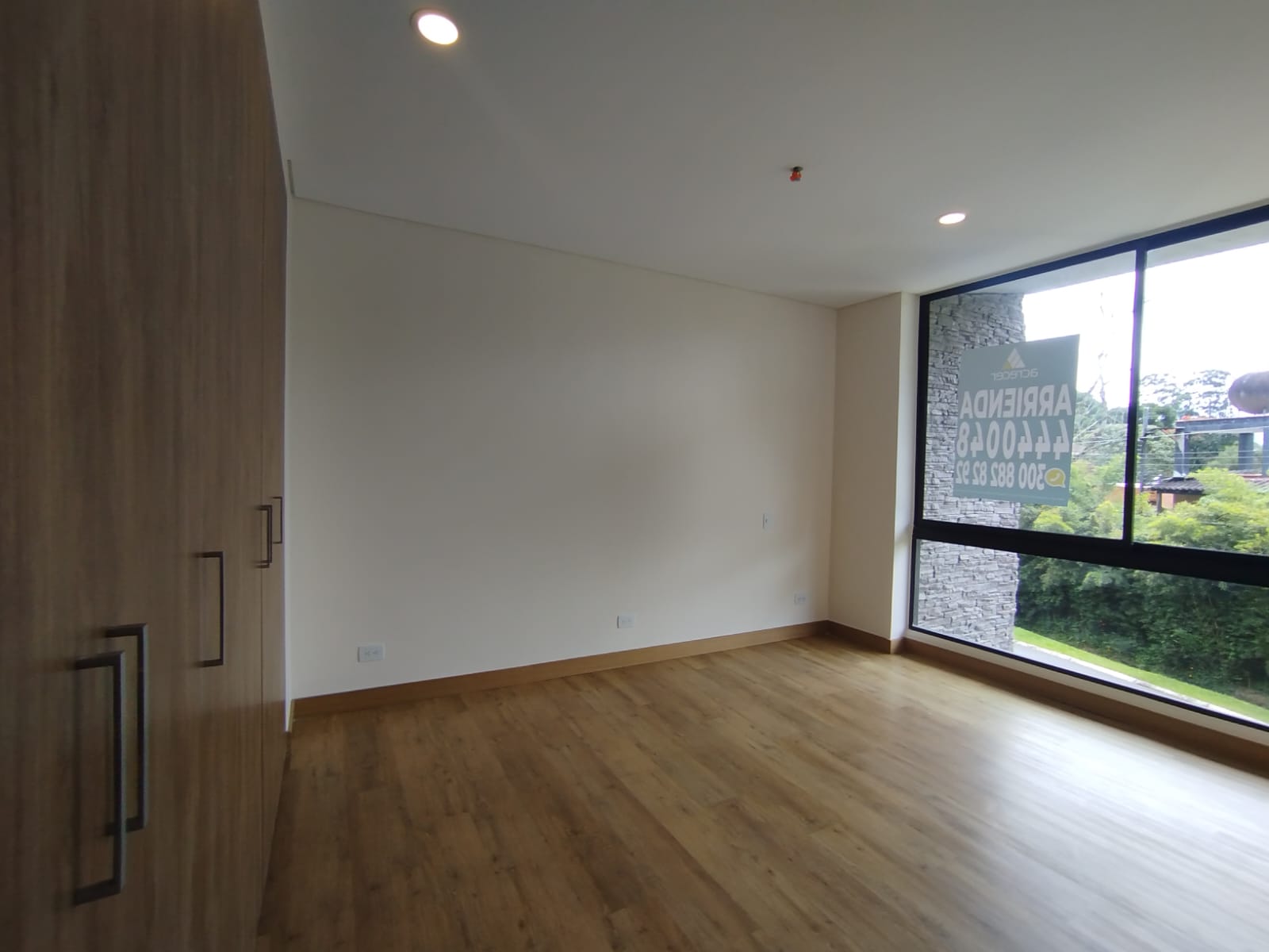 VENDO APARTAMENTO EN LLANO GRANDE