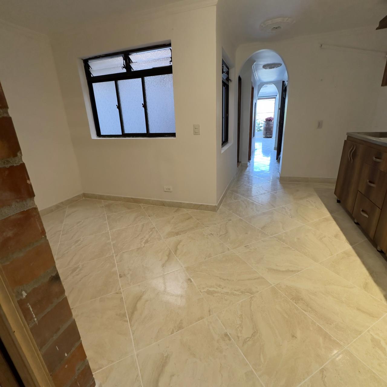 ARRIENDO CASA EN VILLA HERMOSA