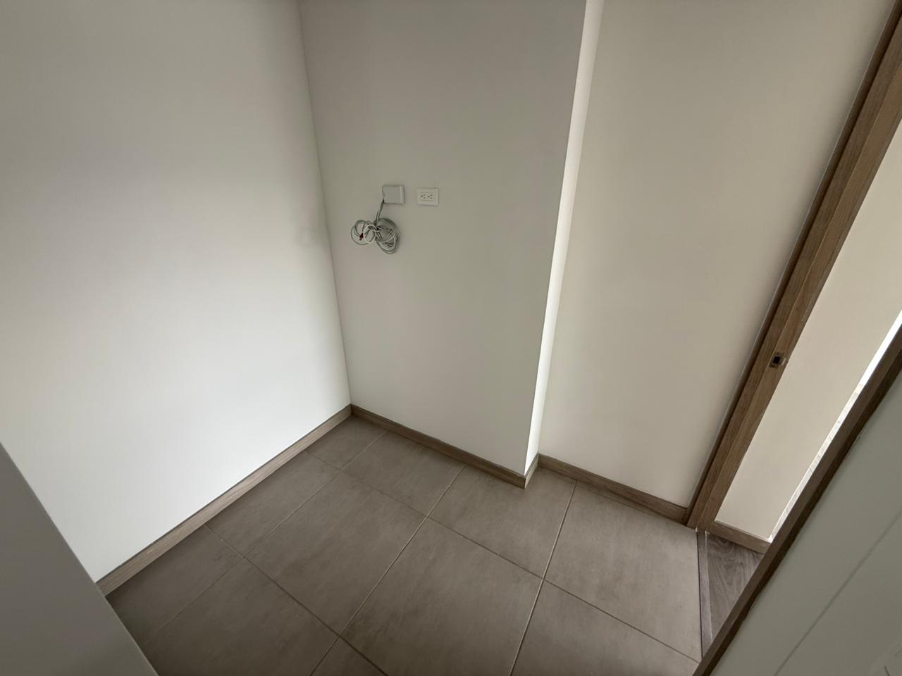 ARRIENDO APARTAMENTO EN CALASANZ PARTE ALTA