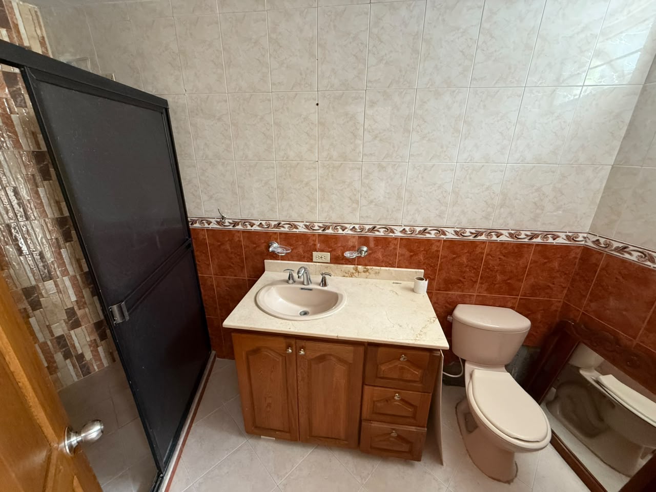 ARRIENDO APARTAMENTO EN EL VELODROMO