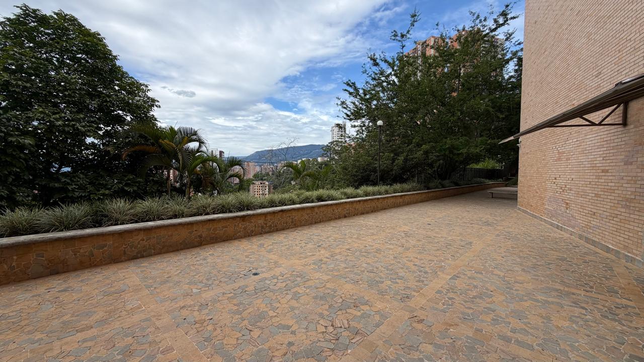 VENDO APARTAMENTO EN SABANETA
