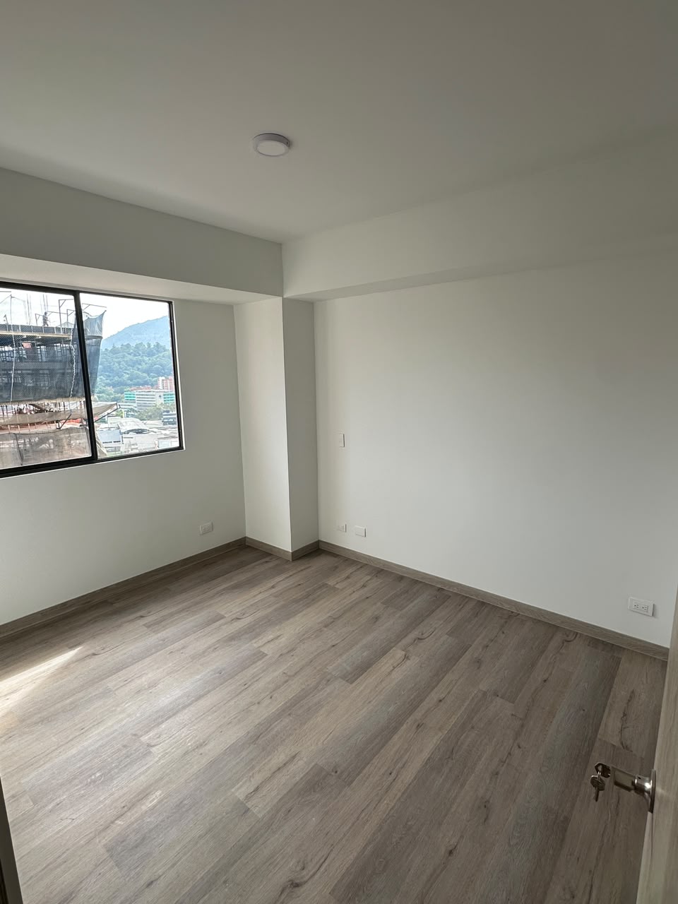 ARRIENDO APARTAMENTO EN CUIDAD DEL RIO