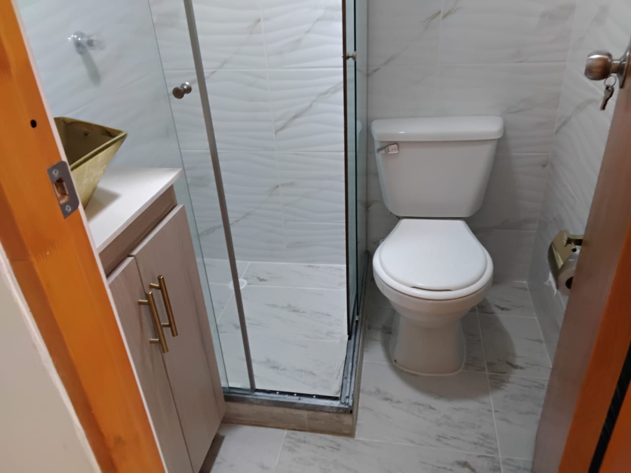 ARRIENDO APARTAMENTO EN RODEO ALTO