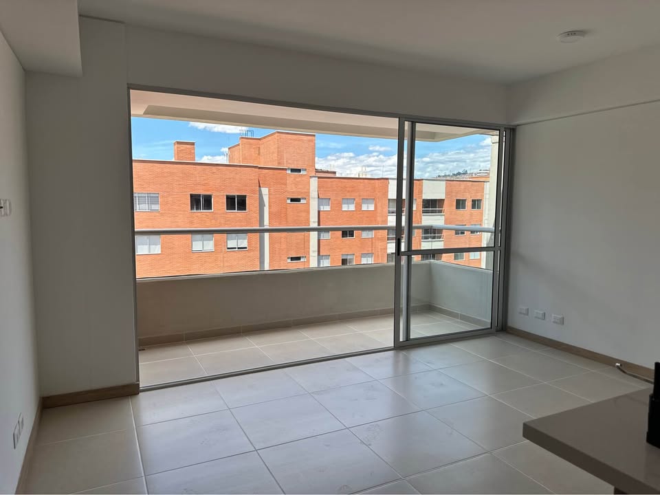 ARRIENDO APARTAMENTO EN CIUDAD FABRICATO