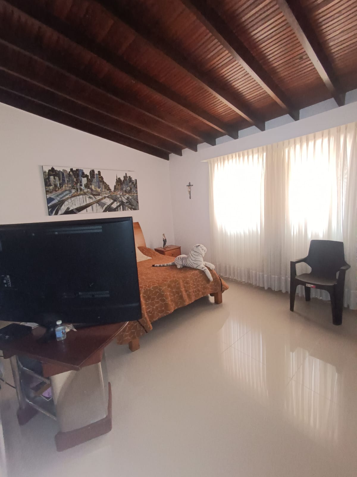 se vende casa laureles