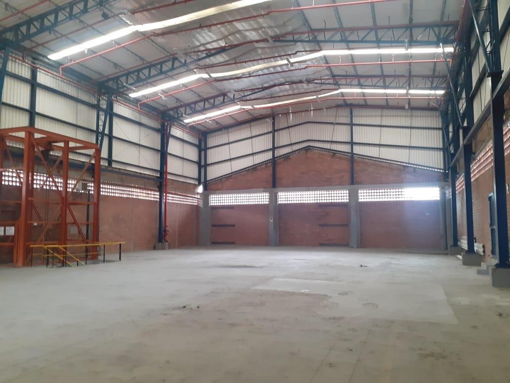 ARRIENDO BODEGA EN LA ESTRRELLA