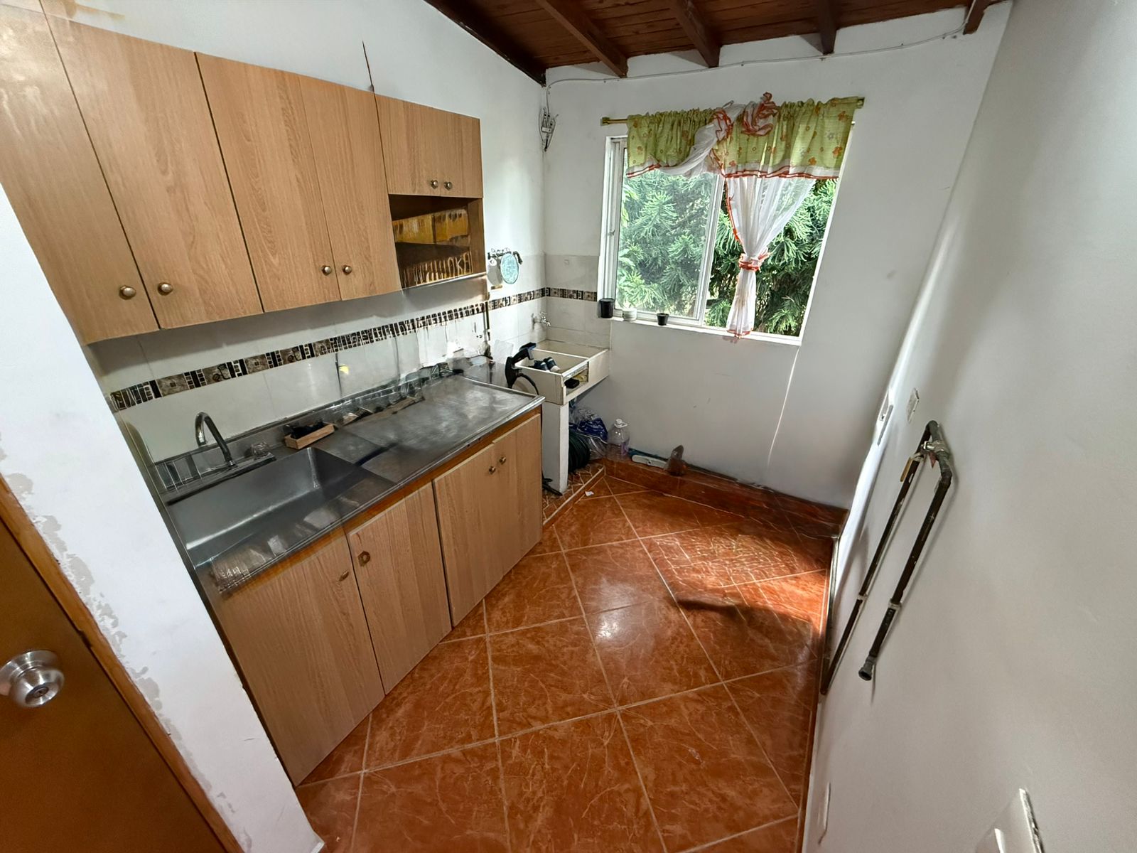 VENDO CASA EN BUENOS AIRES