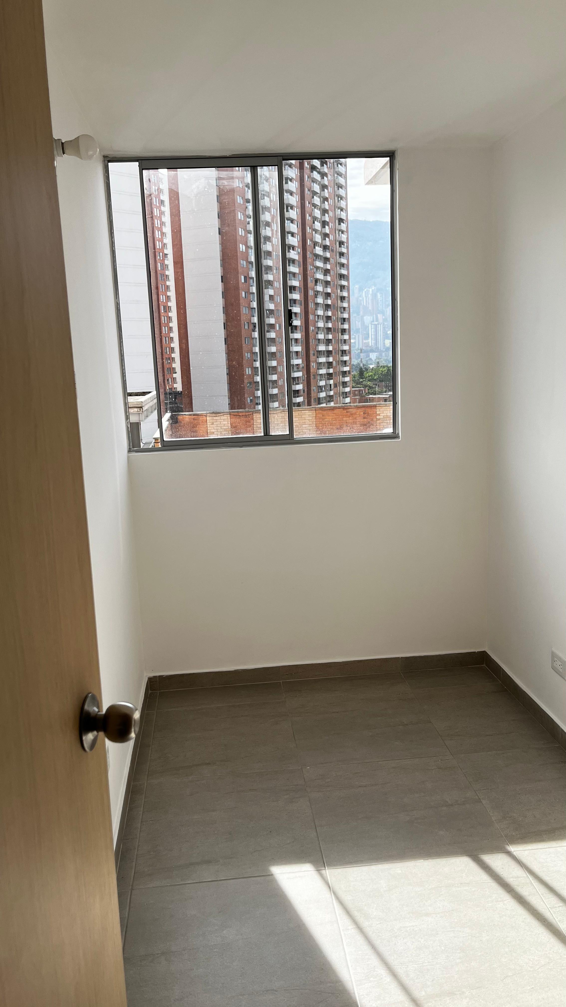 ARRIENDO APARTAMENTO EN ITAGUI