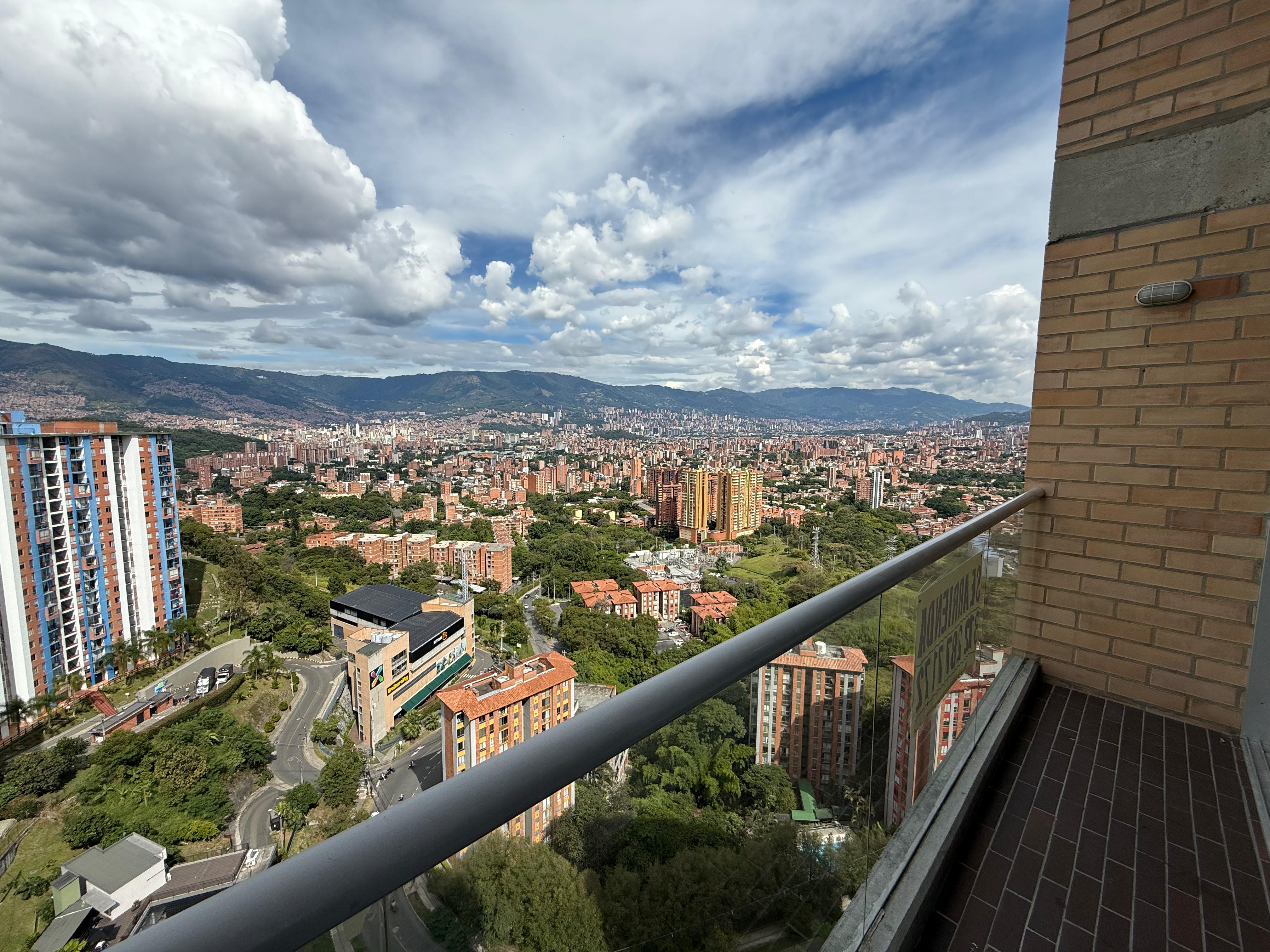 ARRIENDO APARTAMENTO EN CALASANZ