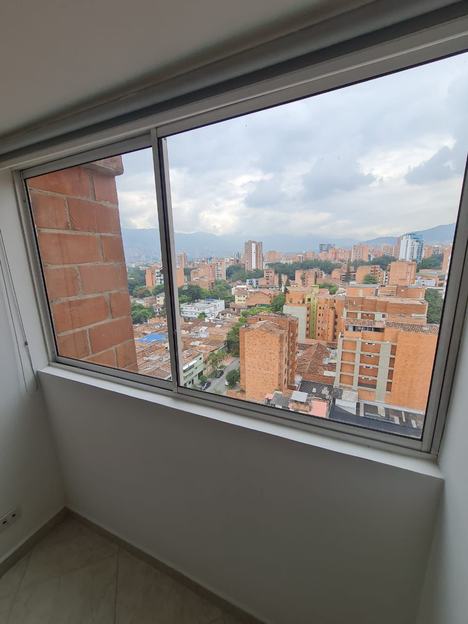 ARRIENDO APARTAMENTO EN LAURELES