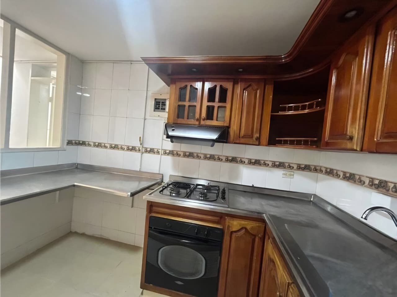 ARRIENDO CASA EN CALASANZ PARTE BAJA