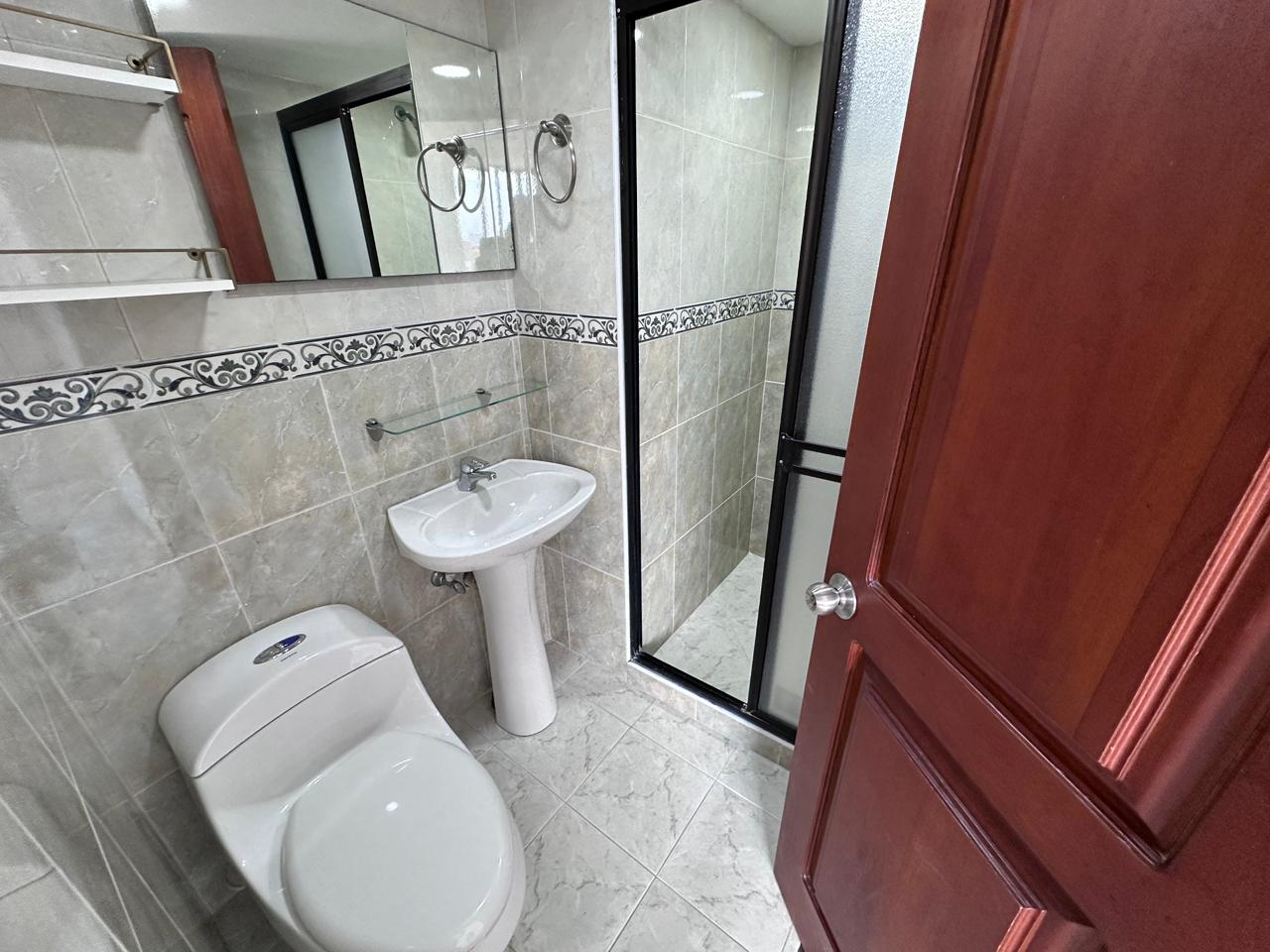ARRIENDO APARTAMENTO EN SIMON BOLIVAR LAURELES