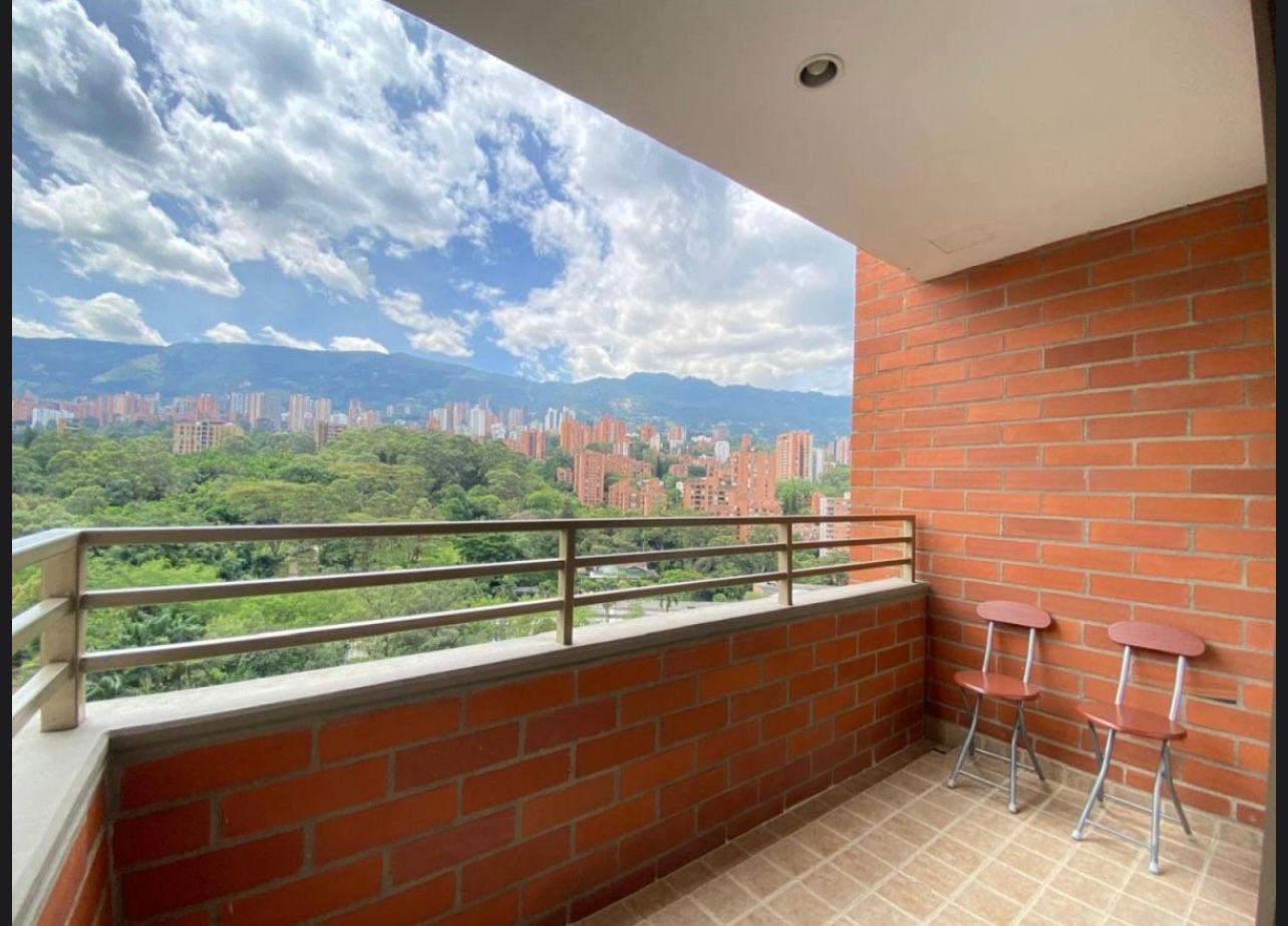 ARRIENDO APARTAMENTO AMOBLADO EN EL POBLADO