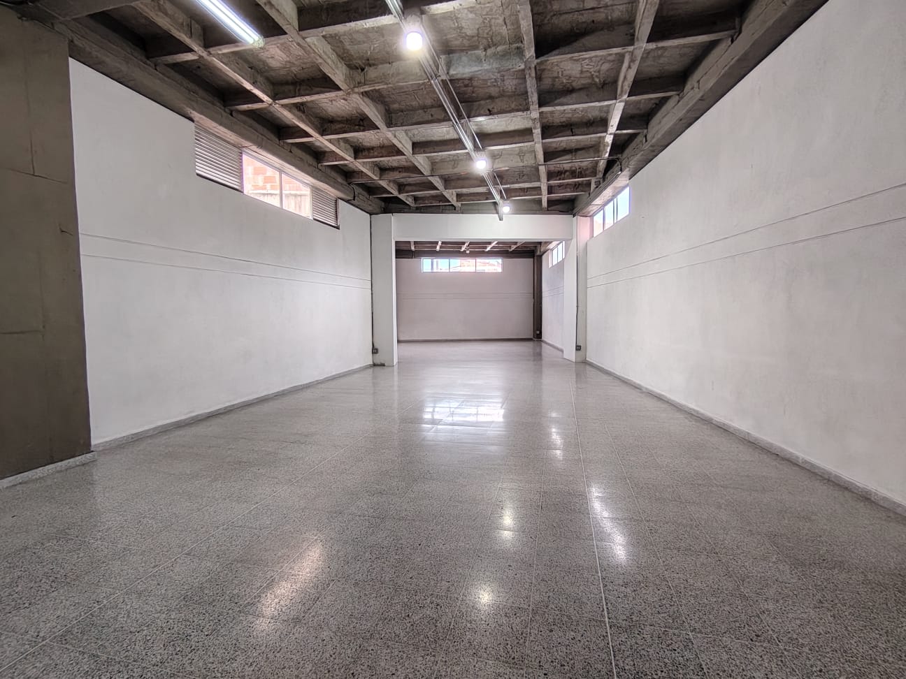 Se arrienda bodega en belen