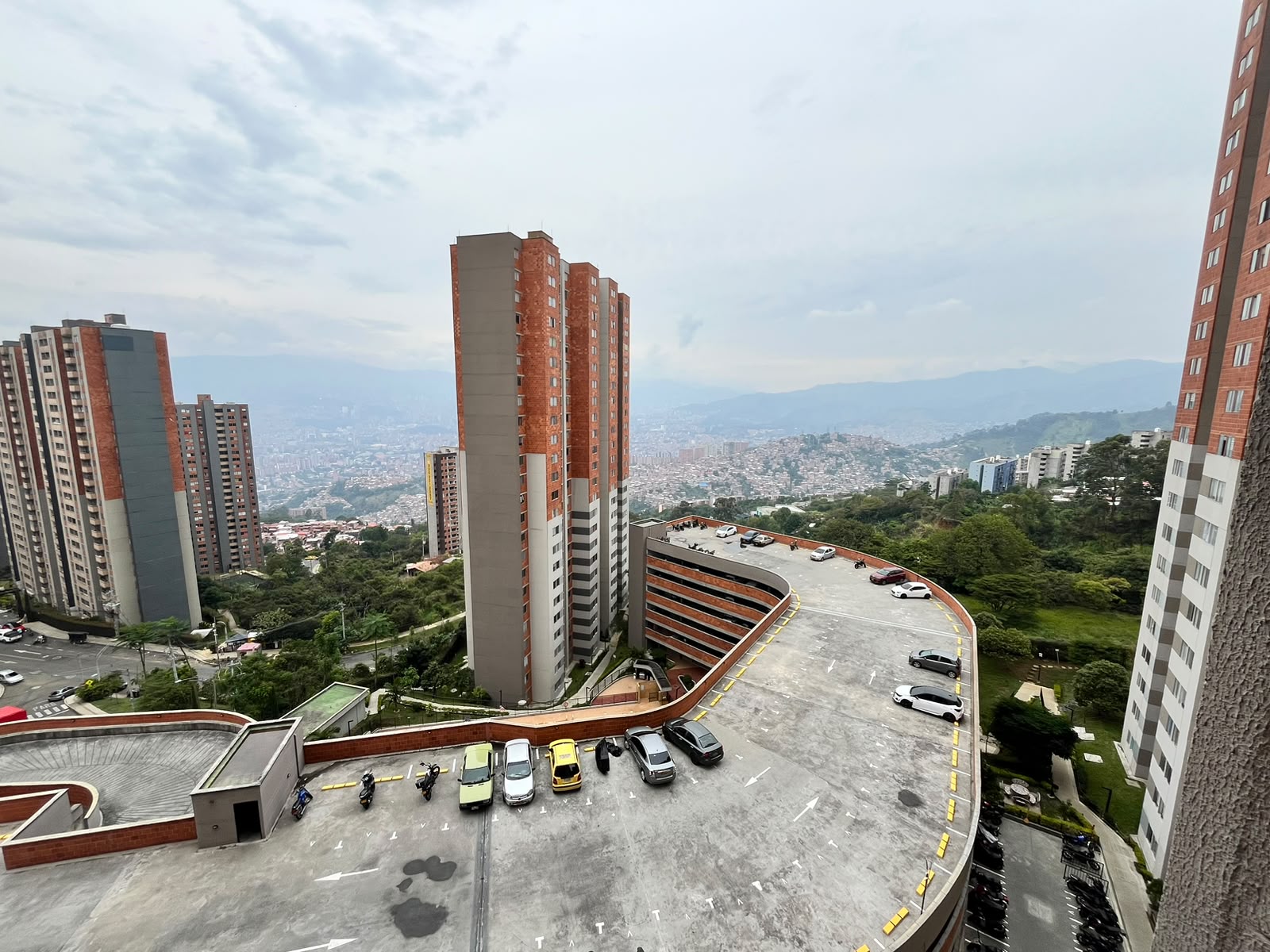 Arriendo Apartamento Robledo Pajarito