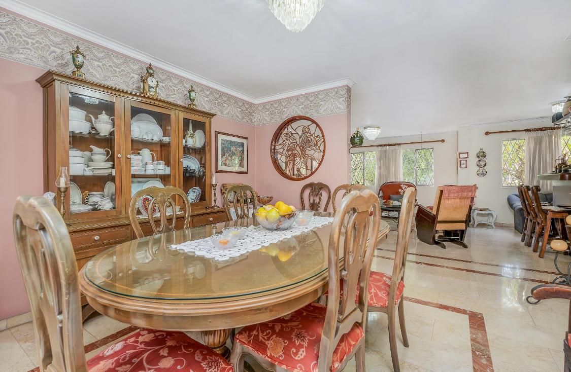 Vendo casa sector conquistadores