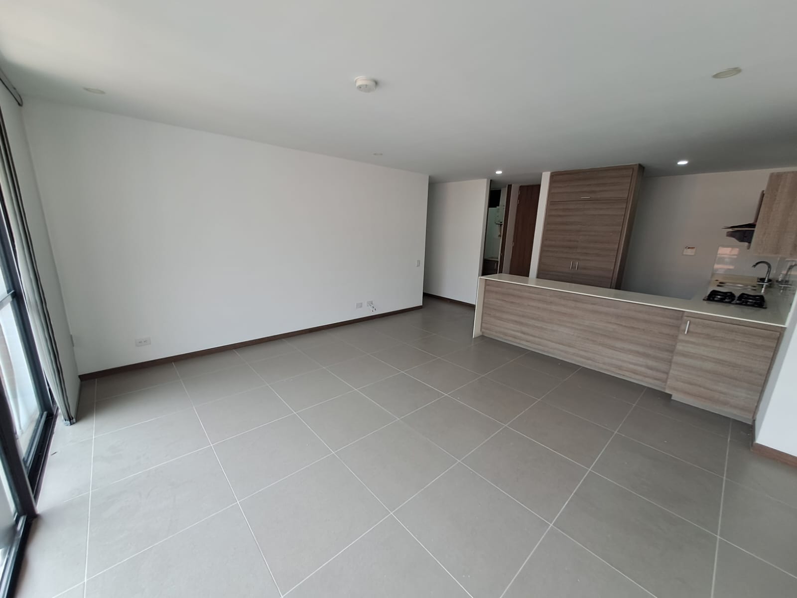 ARRIENDO APARTAMENTO ENVIGADO LOMA DE LAS BRUJAS  BIOCITY GRAND