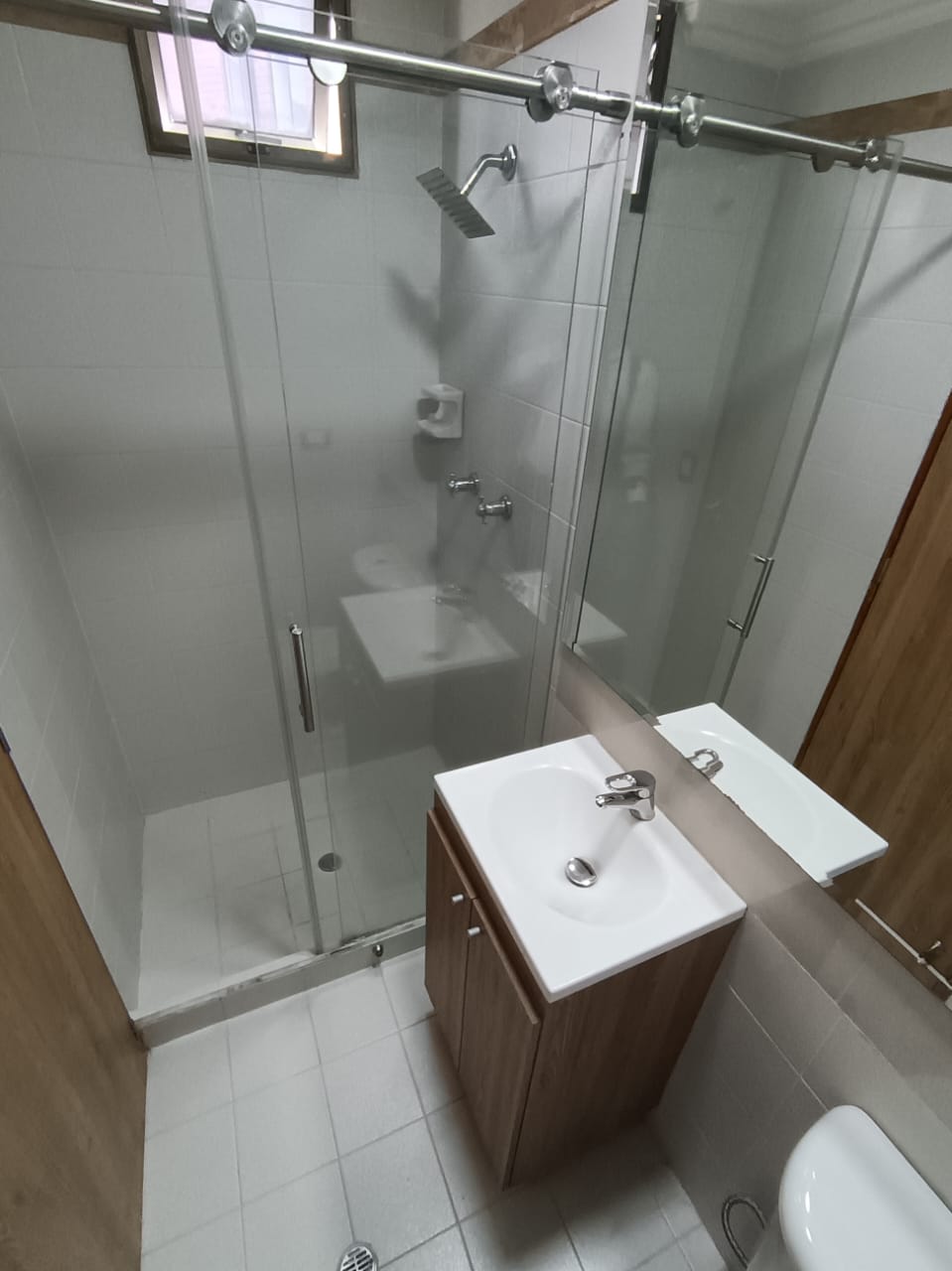 Arrienda Apartamento Loma de los Bernal