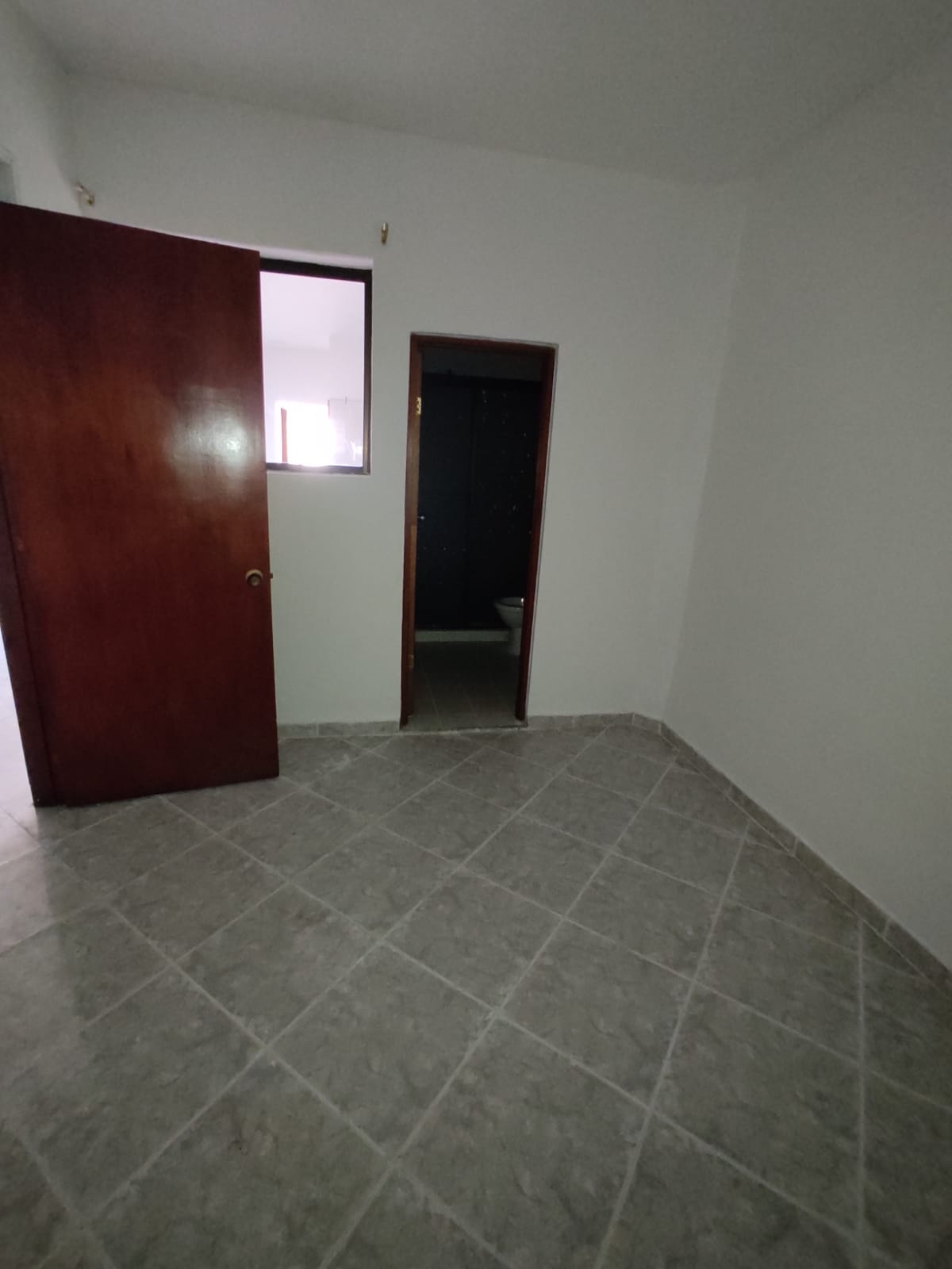 ARRIENDO CASA COMERCIAL INDEPENDIENTE SANTA MONICA