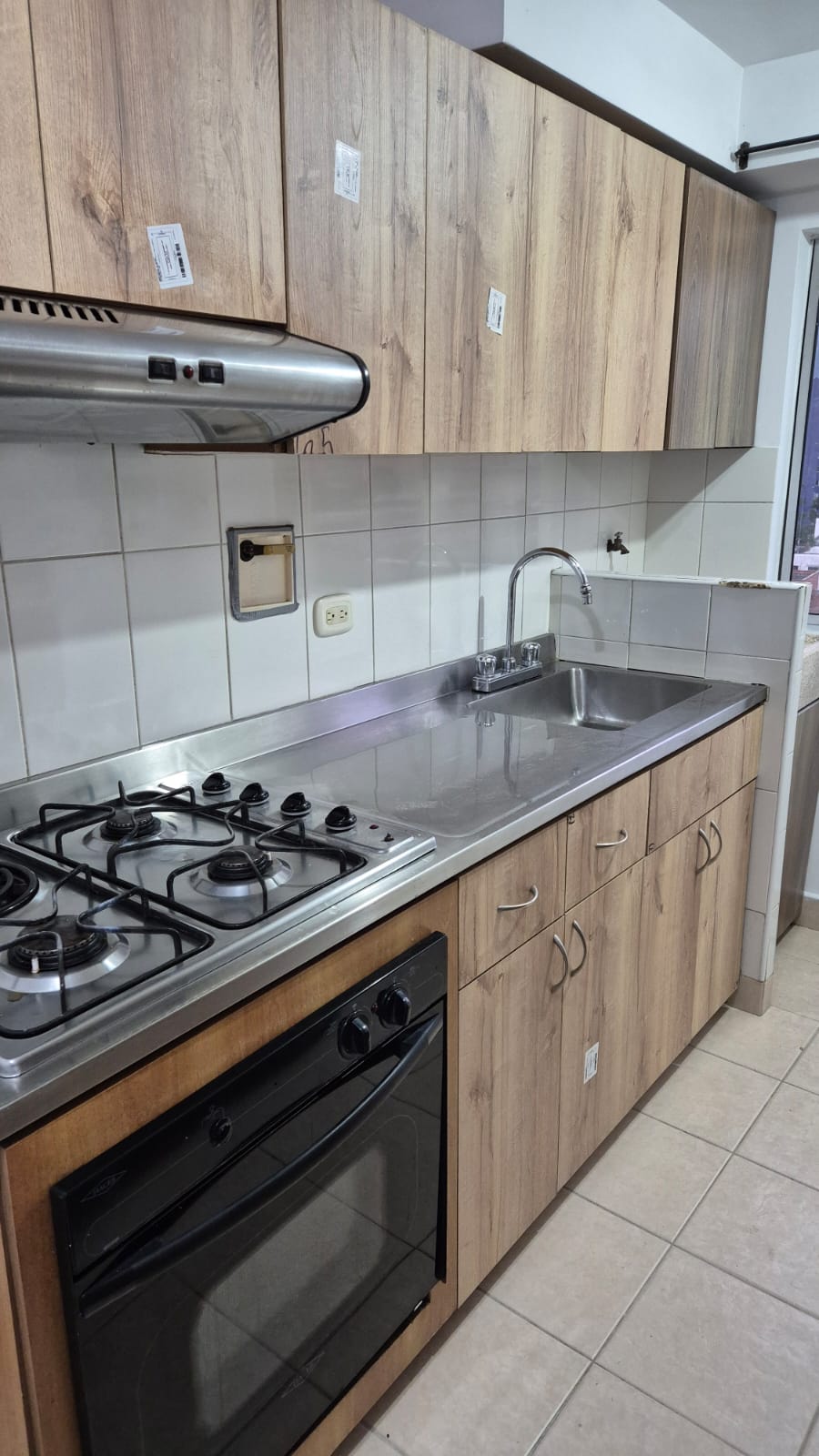 ARRIENDO APARTAMENTO EN EL POBLADO