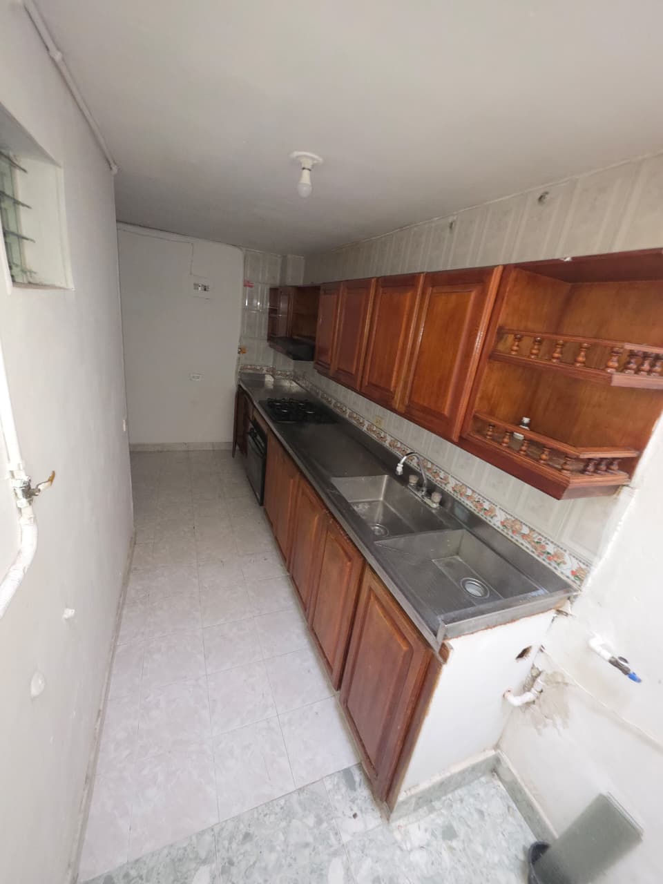 ARRIENDO APARTAMENTO EN LA AMERICA