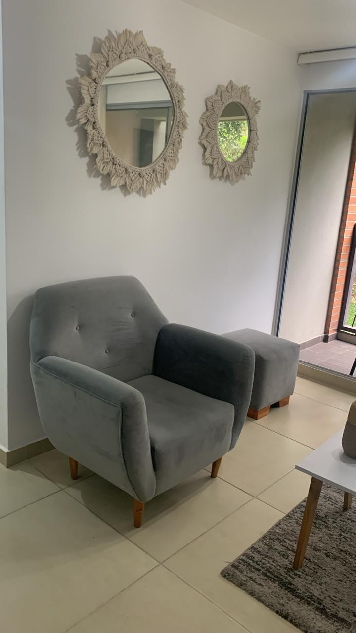 VENDO APARTAMENTO EN SANTA MONICA