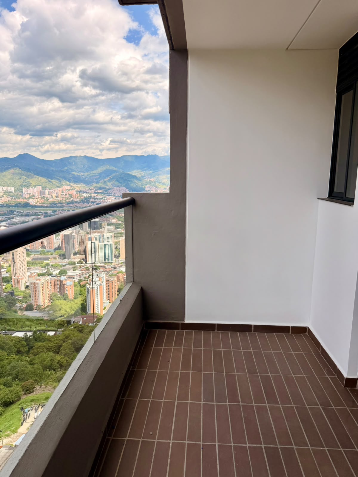 ARRIENDO APARTAMENTO EN LAS PALMAS