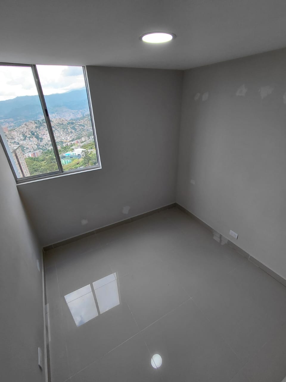Arriendo Apartamento Robledo Pajarito