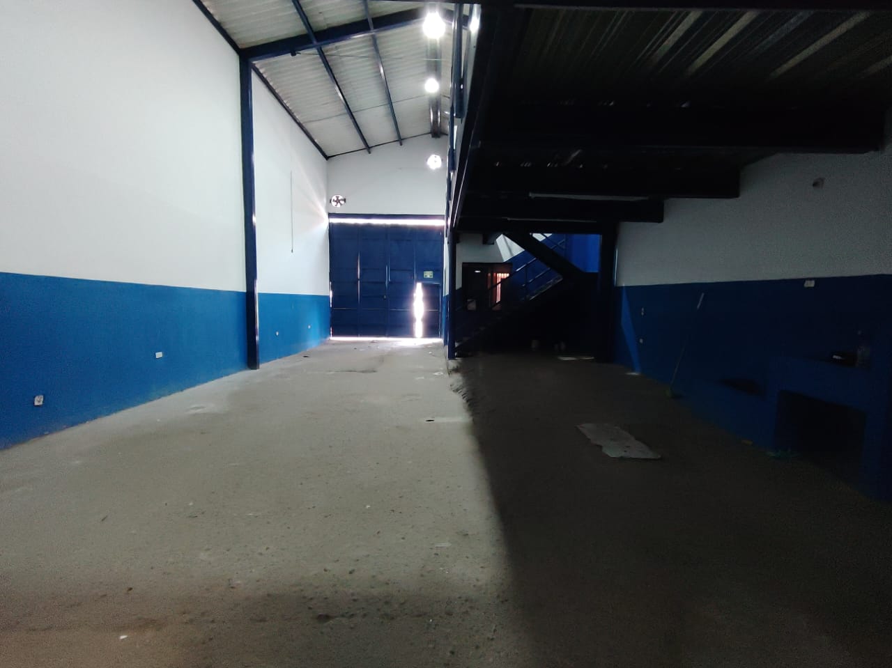 bodega en arriendo