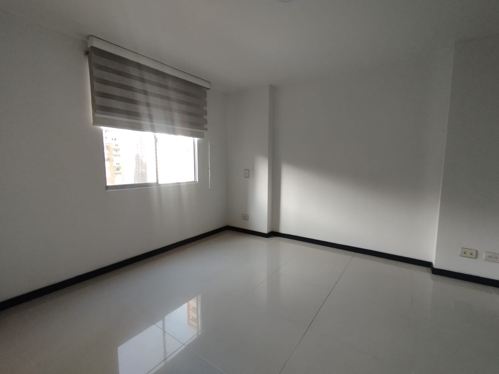 ARIENDO APARTAMENTO CIUDAD DEL RIO