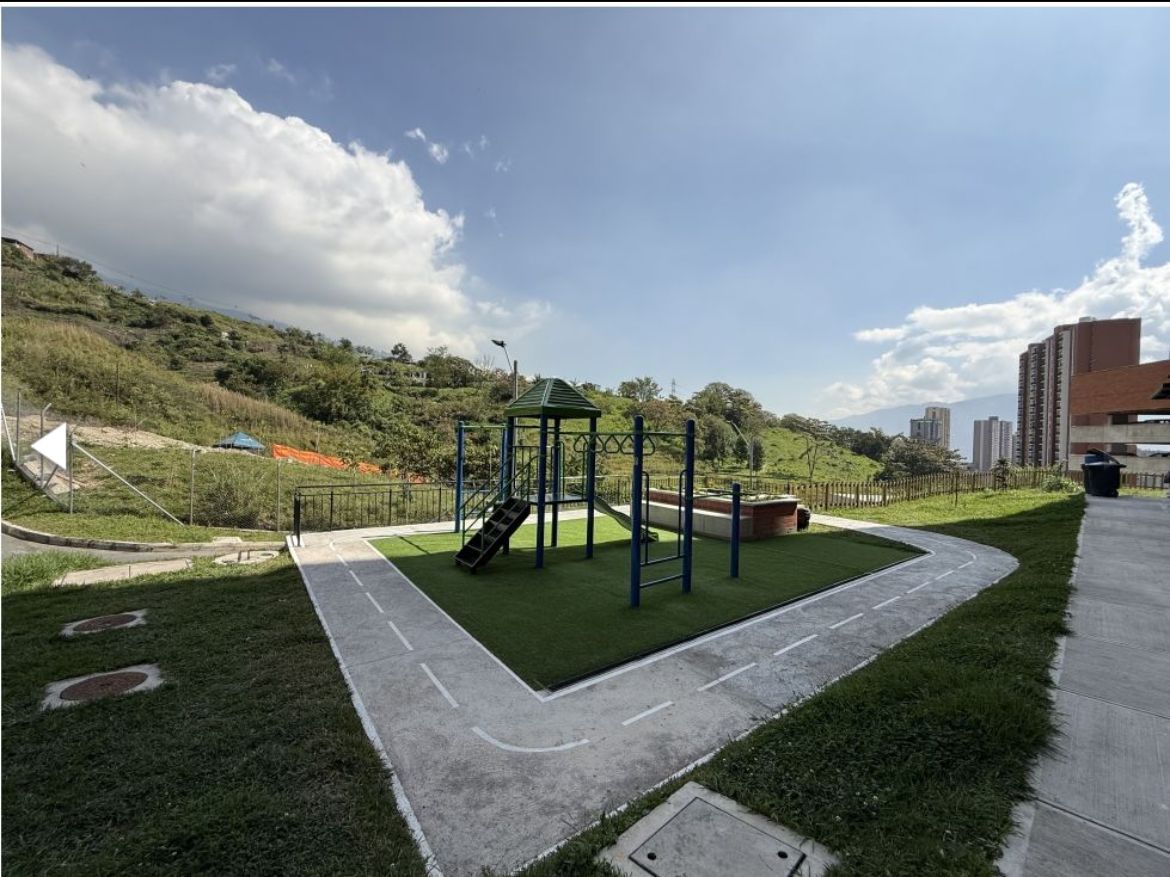 VENDO APARTAMENTO EN CALASANZ PARTE ALTA