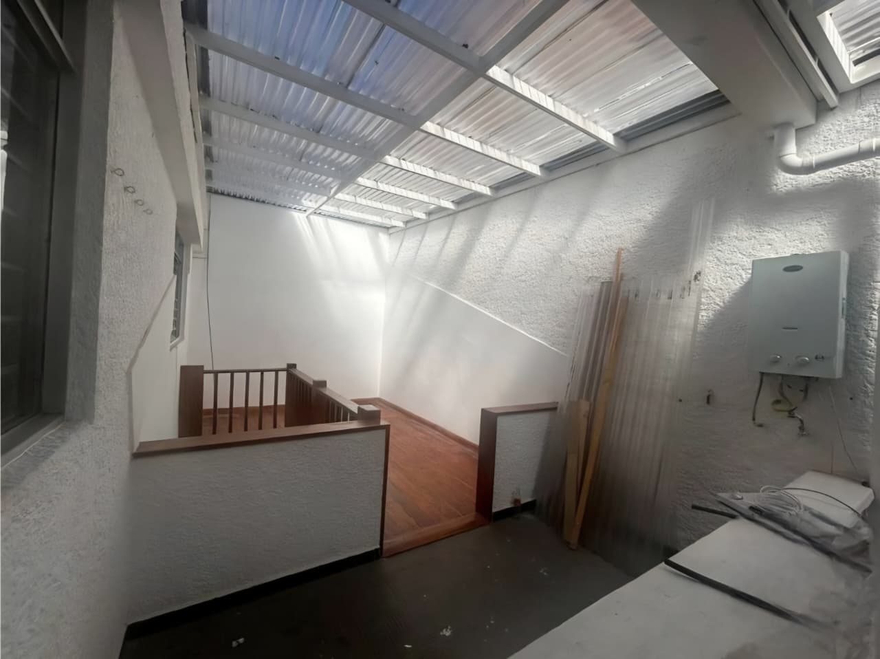 ARRIENDO CASA EN CALASANZ PARTE BAJA