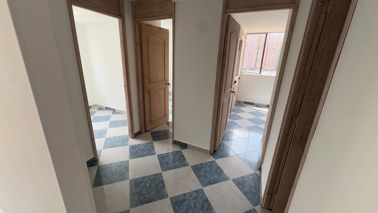 ARRIENDO APARTAMENTO EN RODEO ALTO