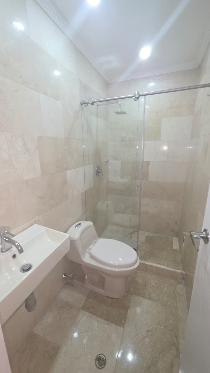 VENDO APARTAMENTO PENTHOUSE DUPLEX EN CONQUISTADORES