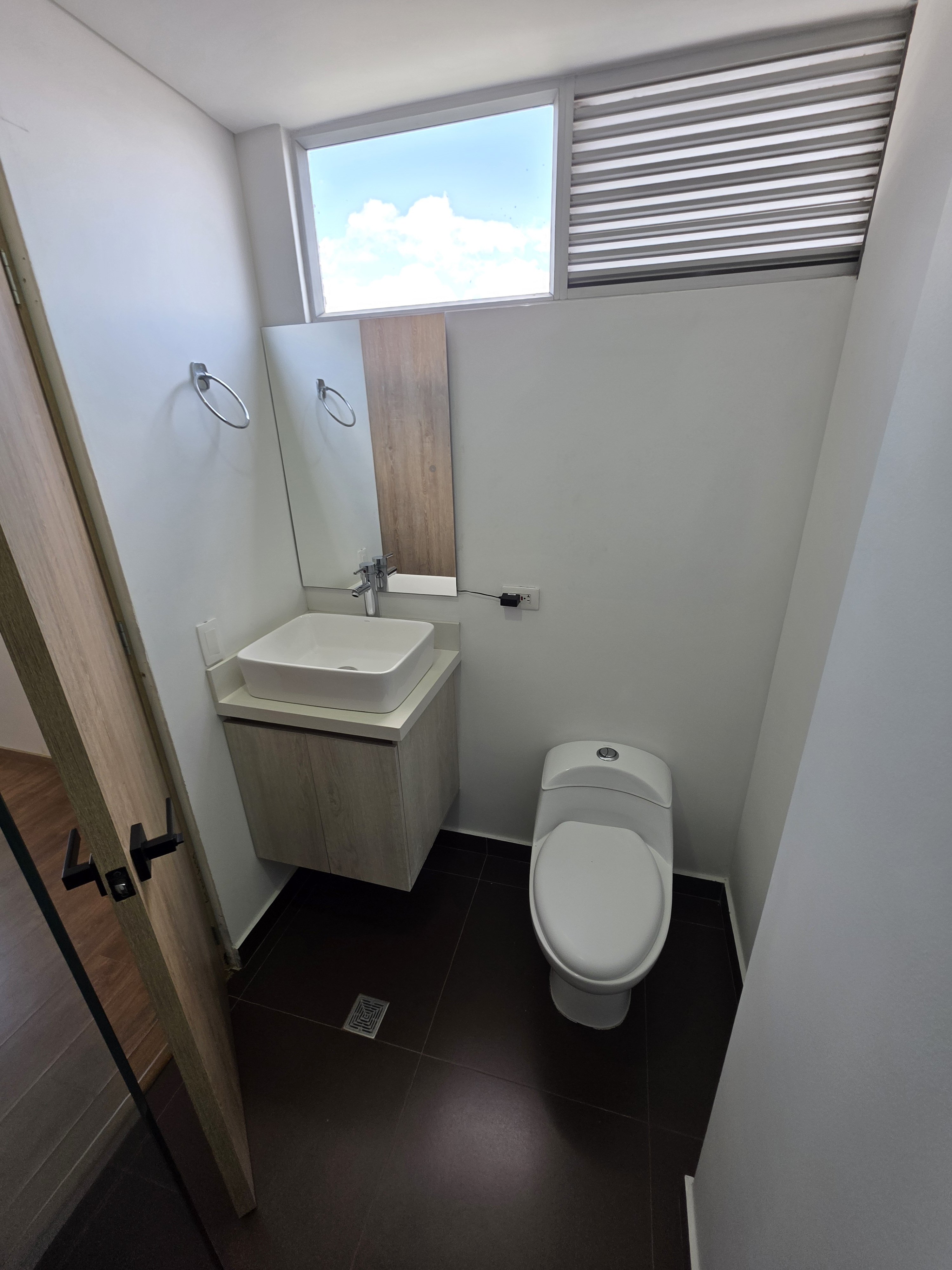 Arriendo apartamento sabaneta