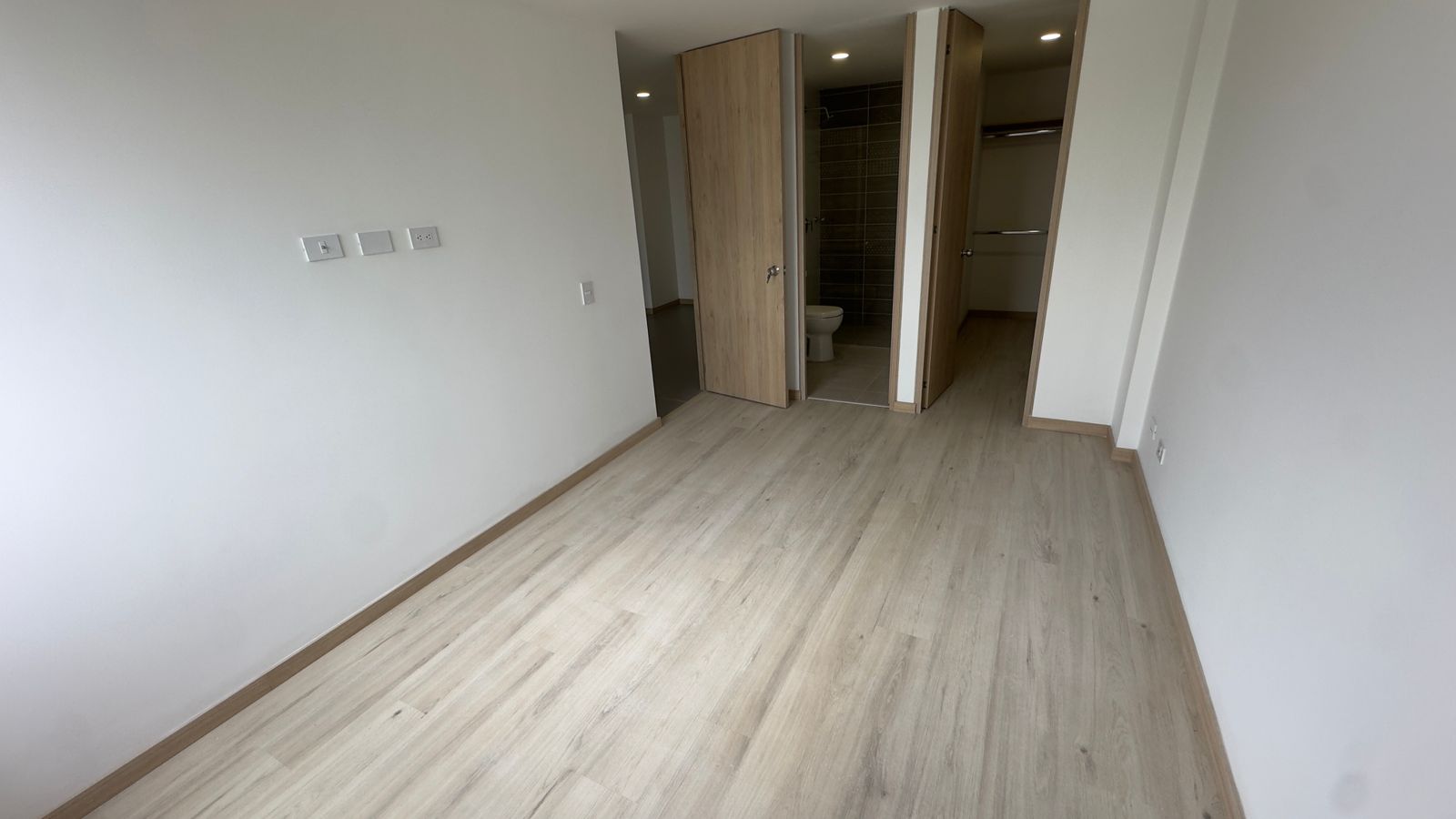 ARRIENDO APARTAMENTO EN GUAYABAL UNIDAD URBANITY