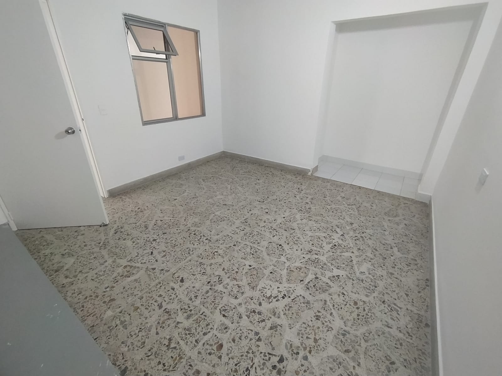 Arriendo Casa En Conquistadores
