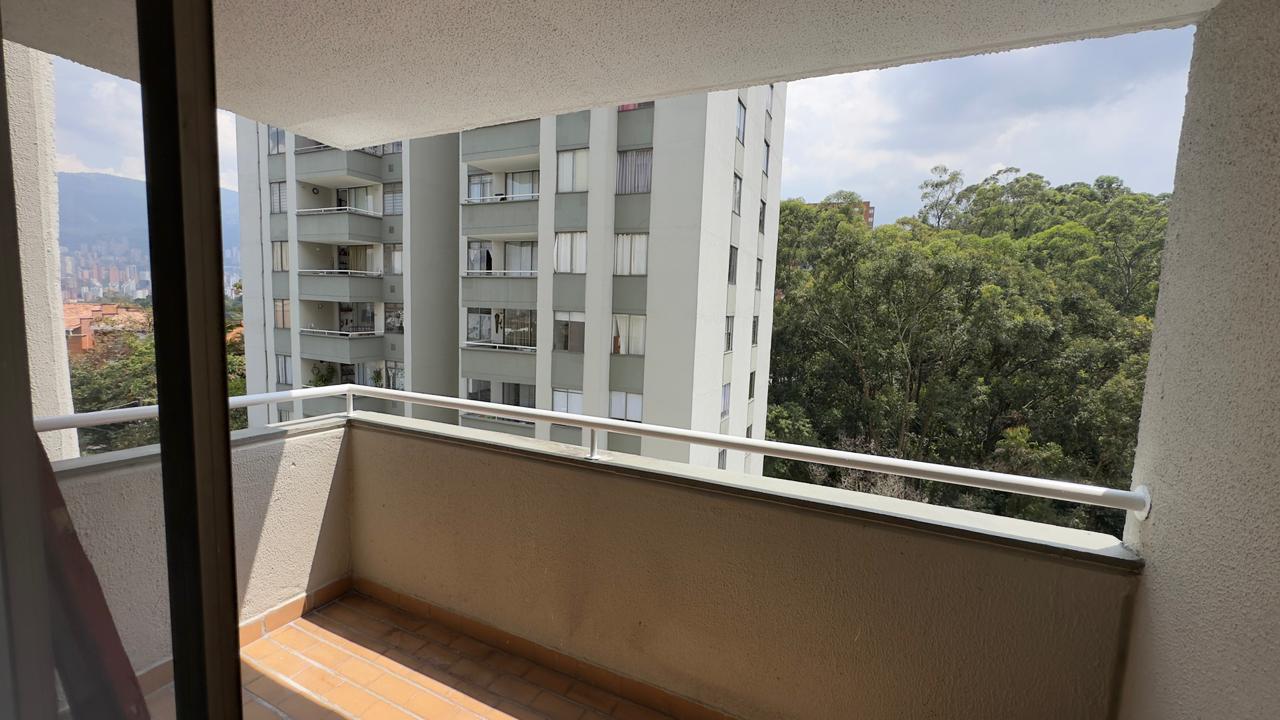 ARRIENDO APARTAMENTO EN RODEO ALTO