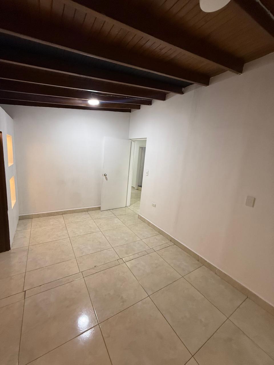 ARRIENDO CASA COMERCIAL EN SANTA GEMA